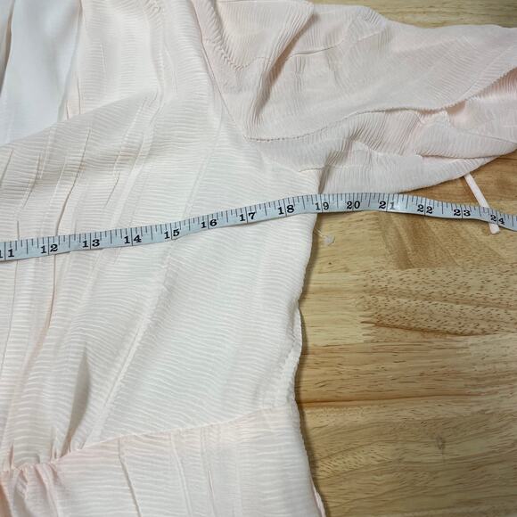 3.1 Phillip Lim NWT Fluid V-Neck Dress 3/4 Sleeve Light Pink Size 10 Pleated - Picture 8 of 12